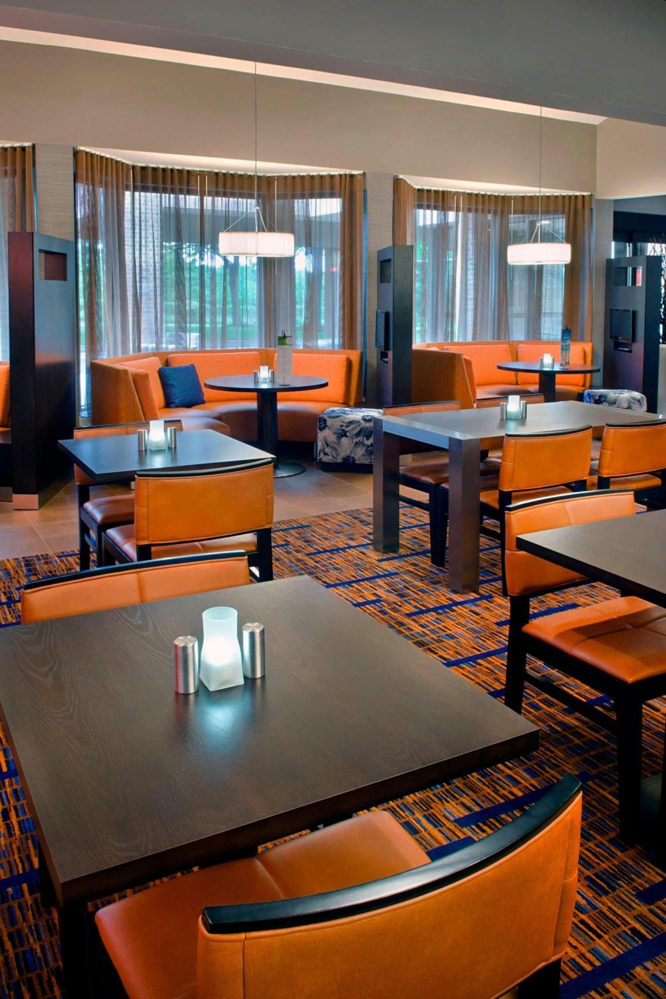 Hotel Courtyard By Marriott Hartford Windsor Airport Esterno foto
